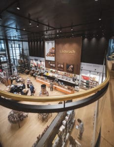 House_of_Laderach_Shopping_Stop